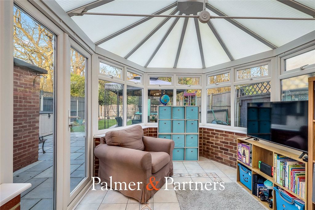 Property photo 3 of 16 Picture No. 09