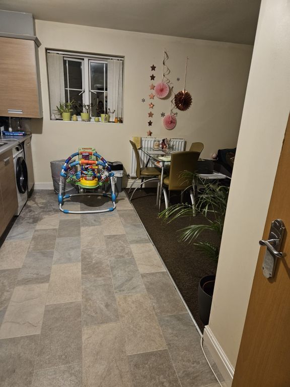 Property photo 3 of 12 Gallery