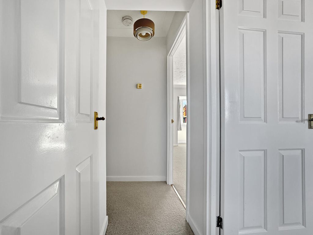 Property photo 3 of 13 Hallway