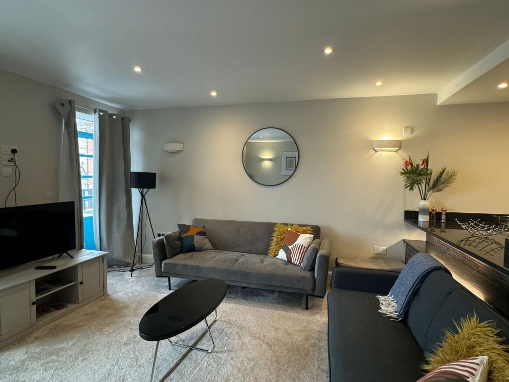 Property photo 3 of 14 Image