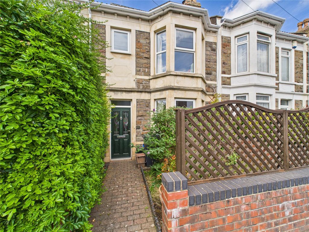 Property photo 2 of 19 Picture No. 39