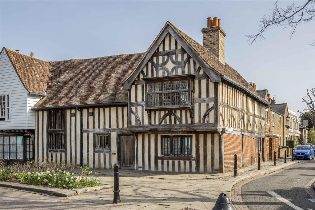 Property photo 1 of 37 1