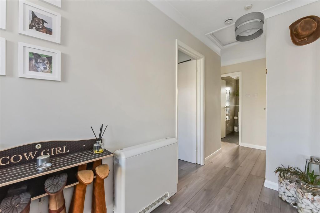 Property photo 3 of 24 Sketch_Ph14_6304561.Jpg