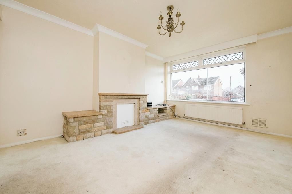 Property photo 3 of 12 Living Room