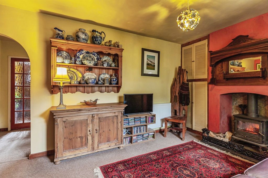 Property photo 3 of 22