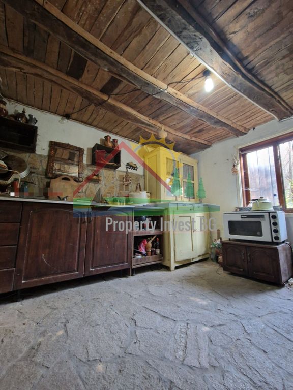 Property photo 2 of 5