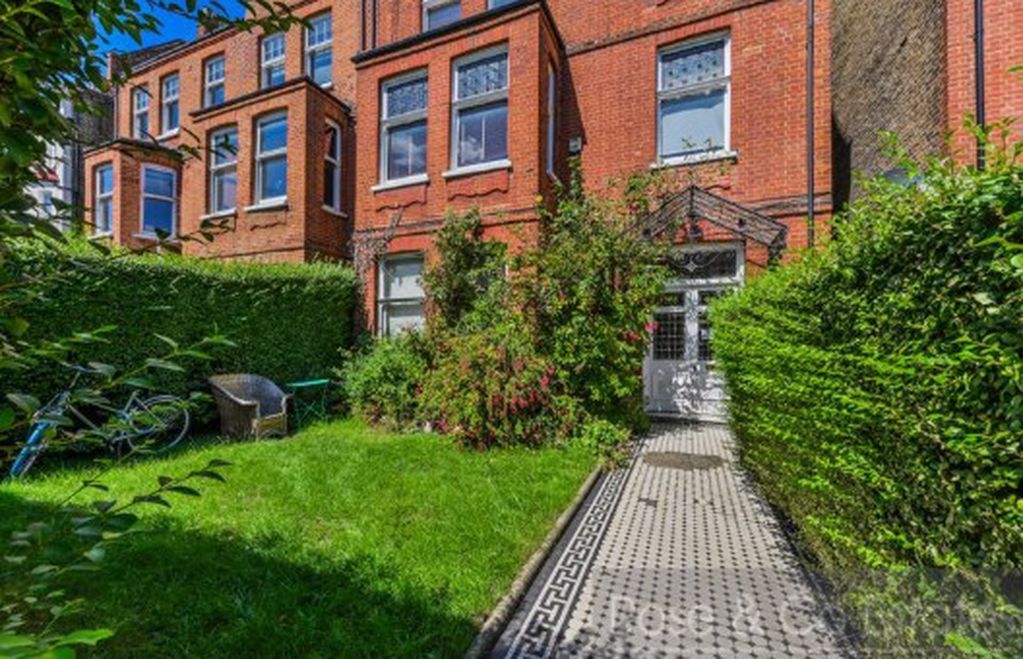 Property photo 3 of 5 Photo 6