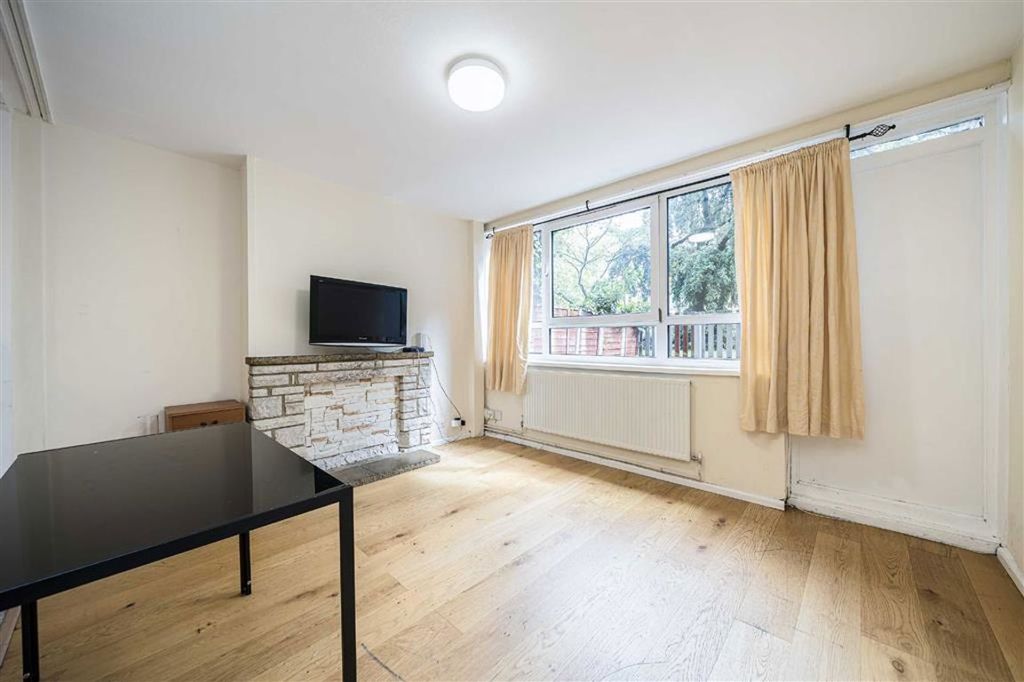 Property photo 2 of 6
