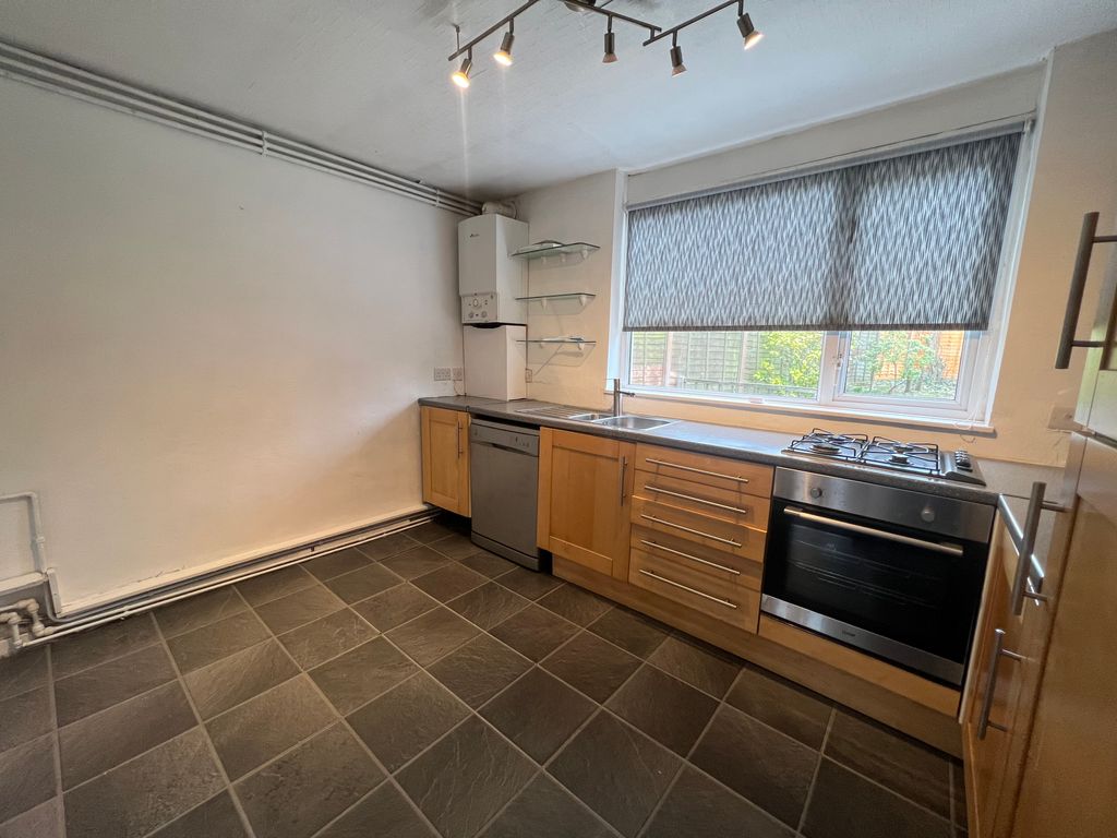 Property photo 2 of 9 Image