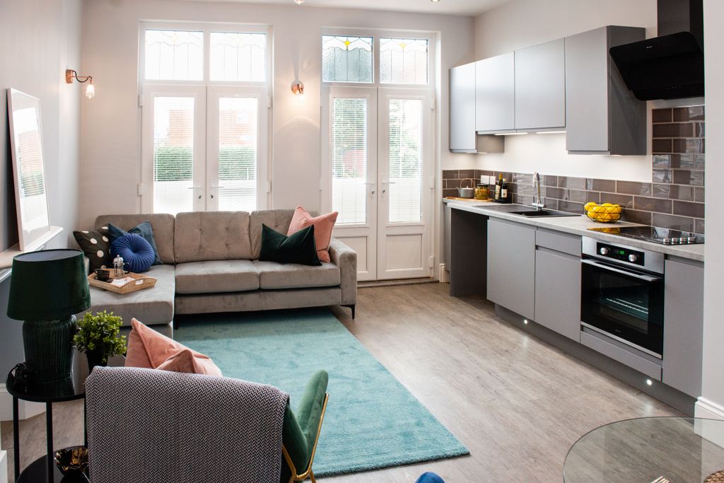 Property photo 1 of 16