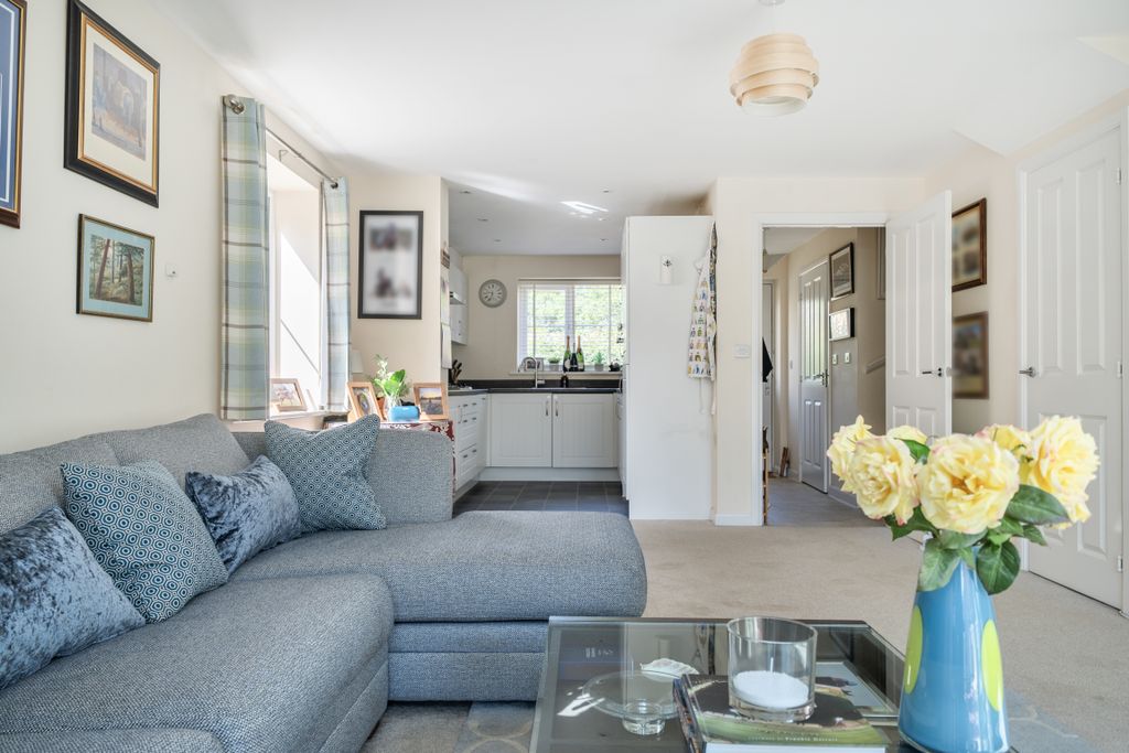 Property photo 3 of 16 148359414