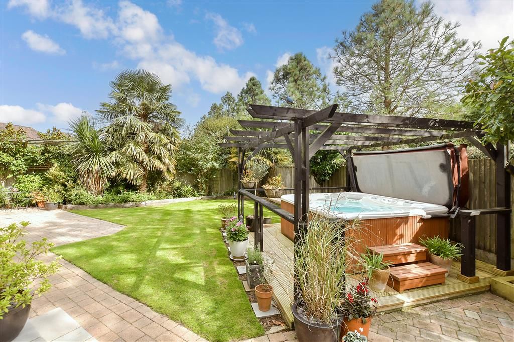 Property photo 1 of 4 Rear Garden