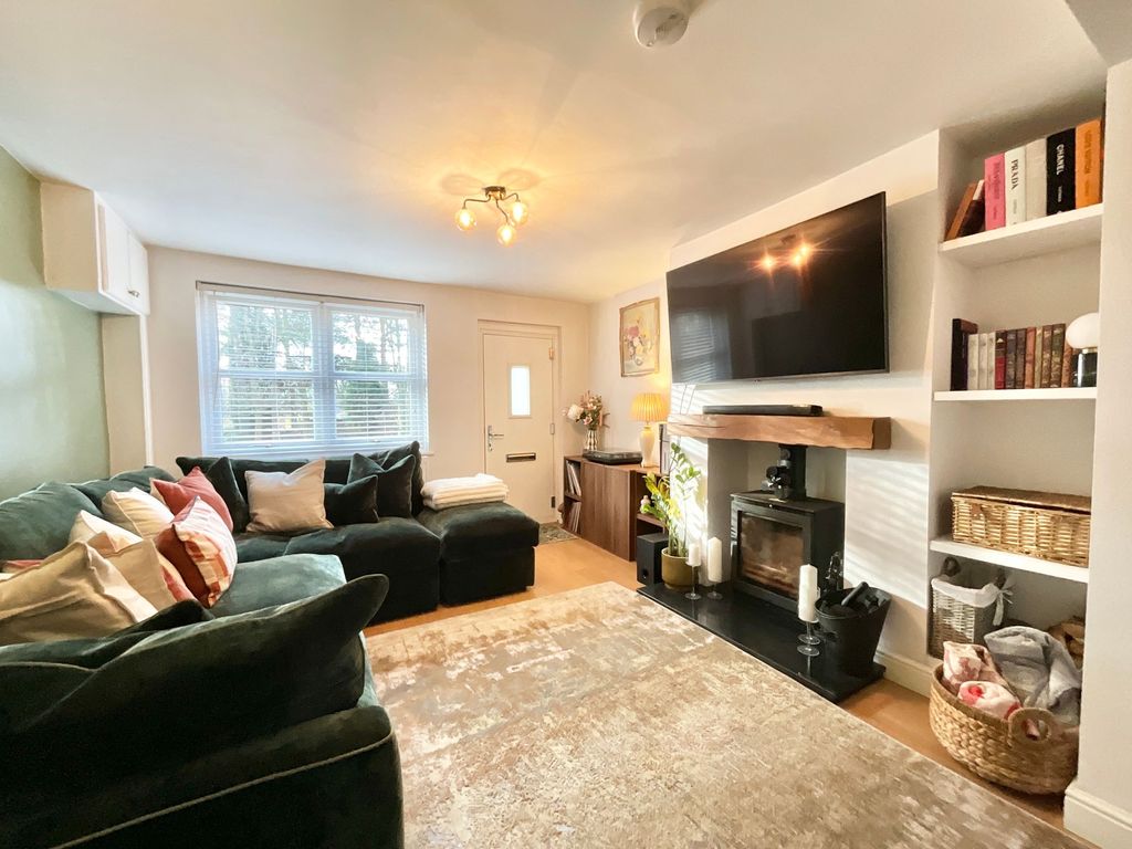 Property photo 3 of 22