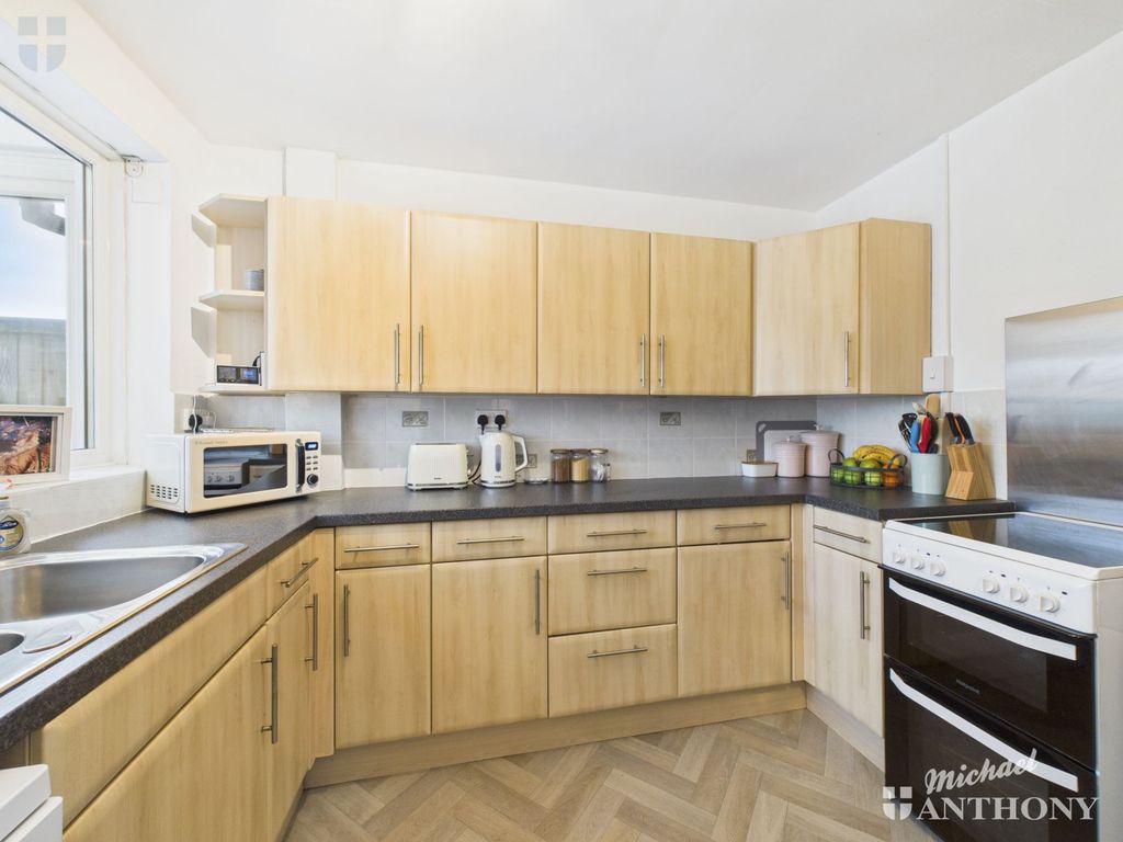 Property photo 3 of 18 B54Be2Efe94746d1Bc95196E604A5501_80_Cam03218G0-Pr0833-Still013