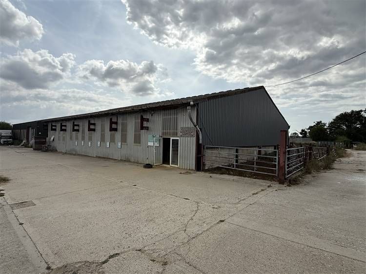 Property photo 1 of 3