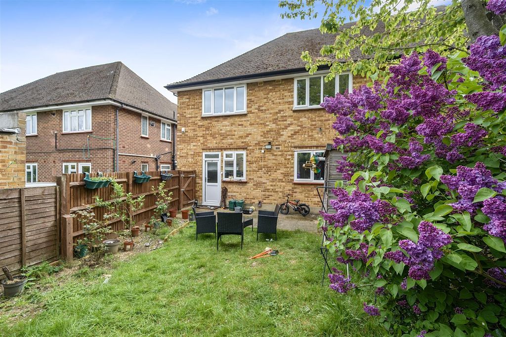 Additional image 16 of 2 bed maisonette for saleTolcarne Drive, Pinner HA5