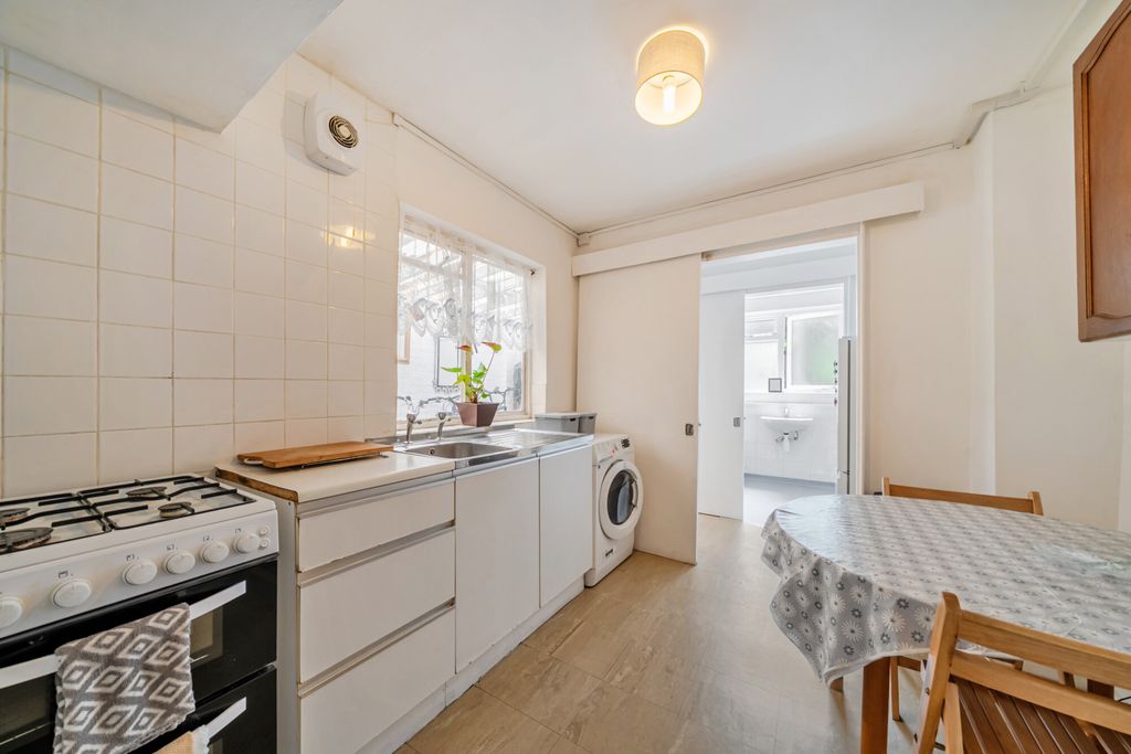 Property photo 2 of 26 1500003-15-6A6c84...