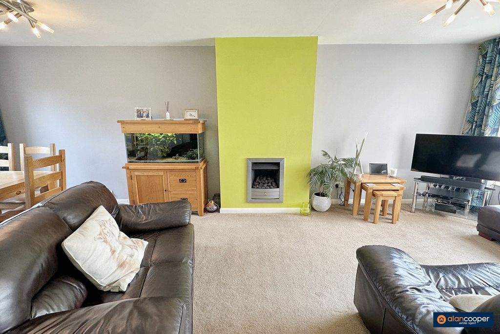 Property photo 3 of 18 3482515