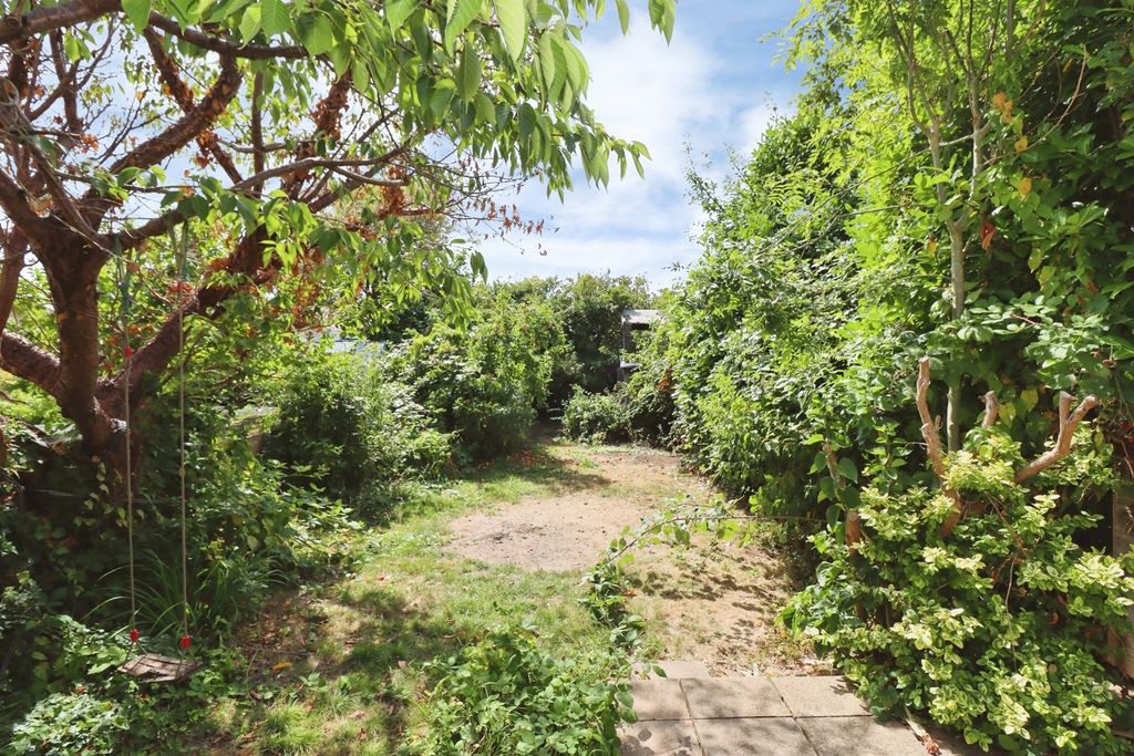 Property photo 3 of 21 Pbox-Img.Jpg