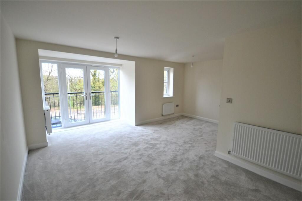 Property photo 3 of 26