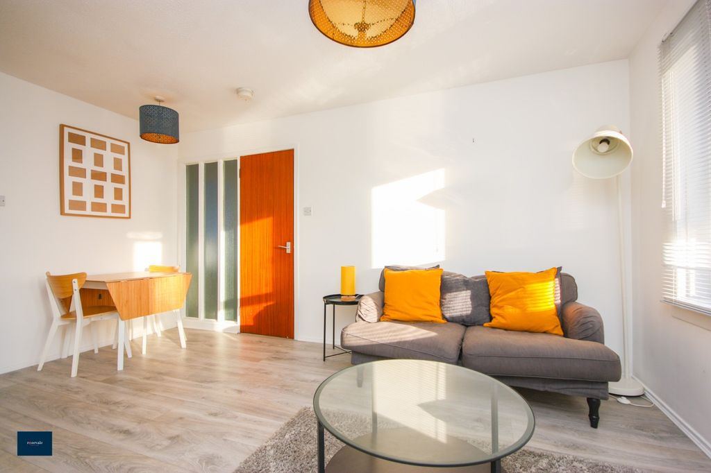 Property photo 3 of 12 Photo 3