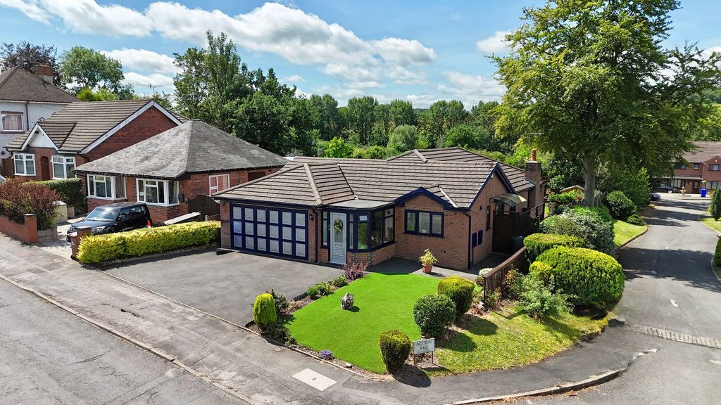 Property photo 1 of 23