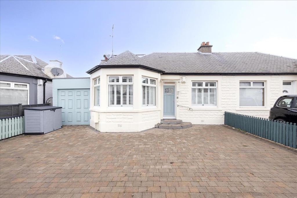 Property photo 1 of 25