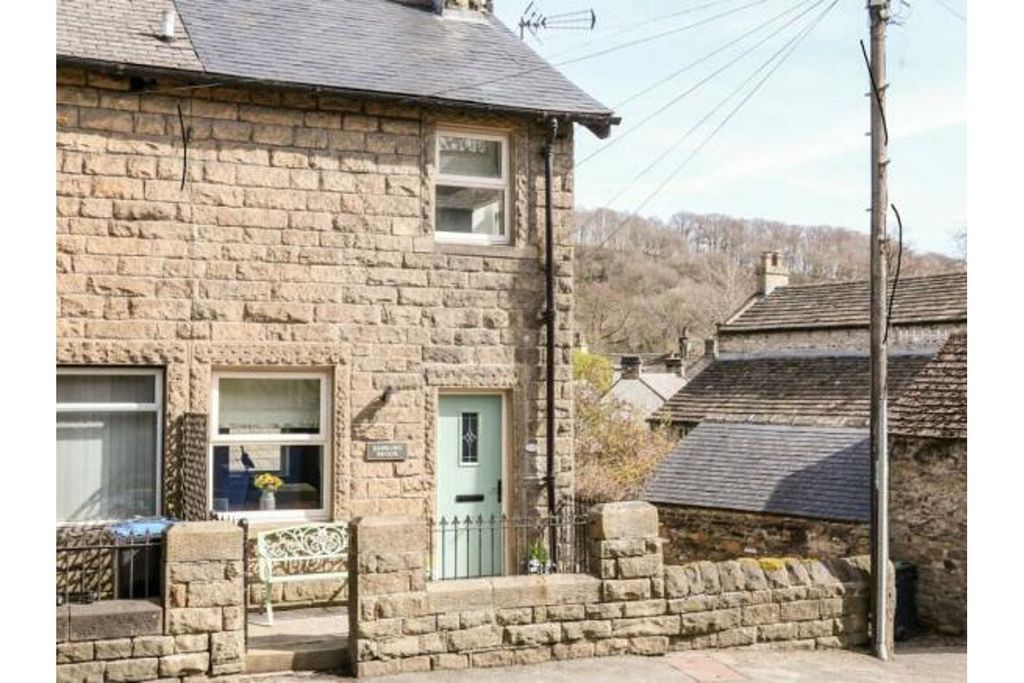 Property photo 1 of 25