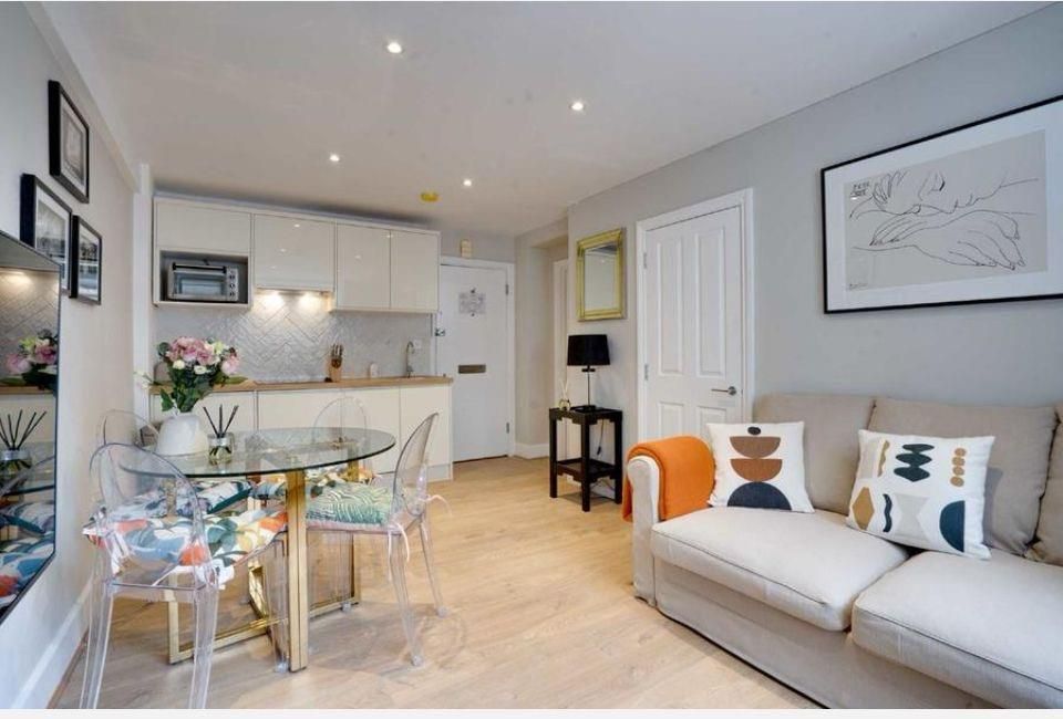 Property photo 1 of 8 Fa2c14E0-97Ae-4875-B05F-48d68770F903.Jpg