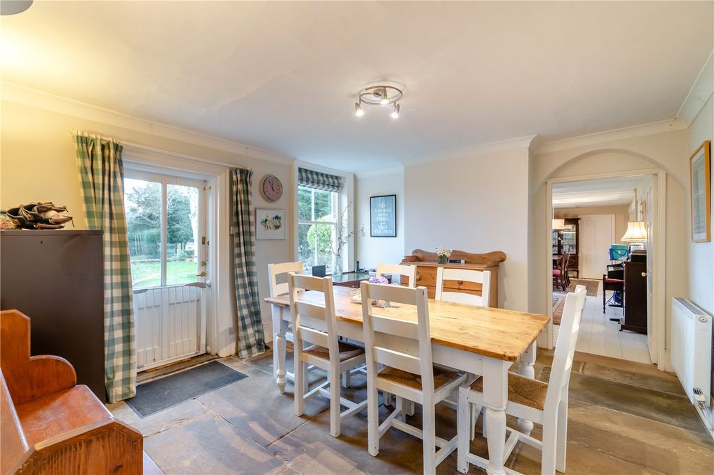 Property photo 2 of 20 Breakfast Area