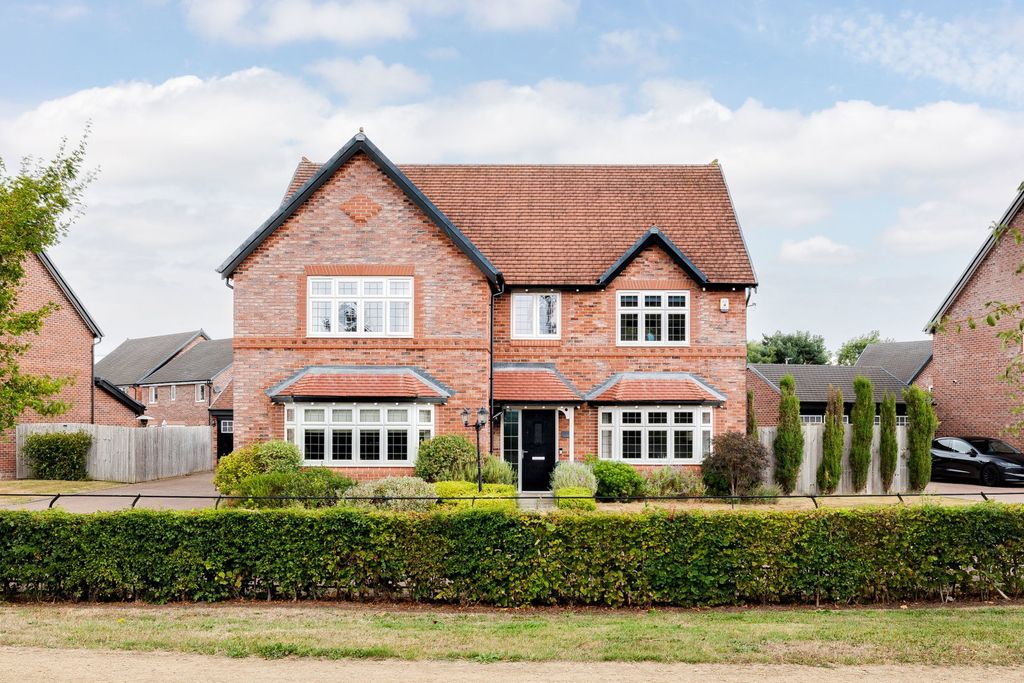 Property photo 1 of 38