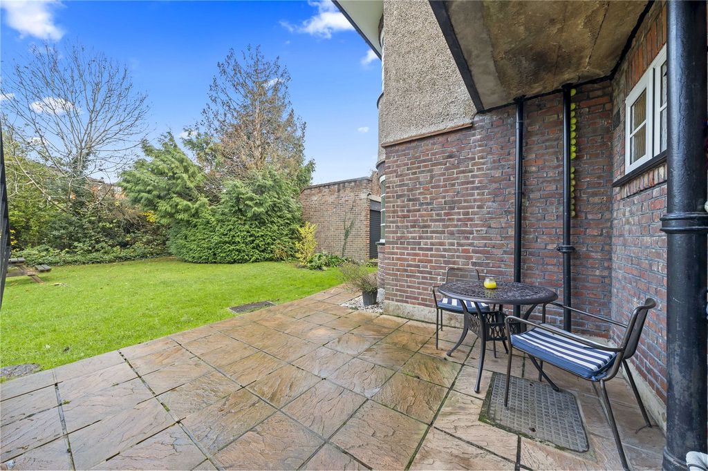 Property photo 2 of 18 Picture No. 03