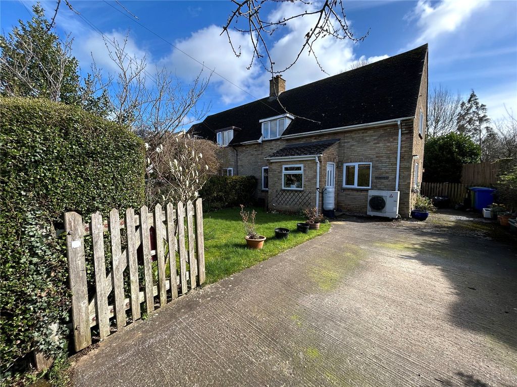 Property photo 1 of 18 Picture No. 28