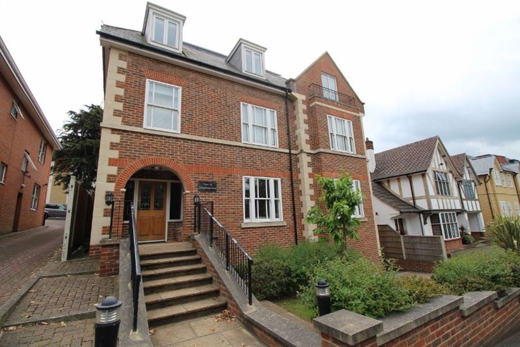 Property photo 2 of 9