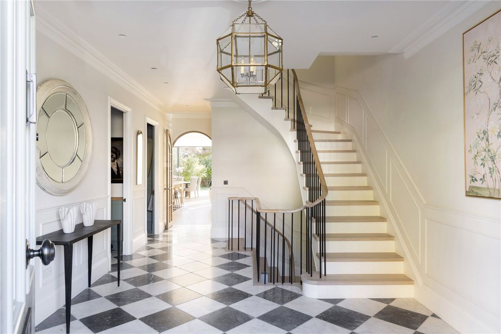 Property photo 2 of 27 Picture No. 07