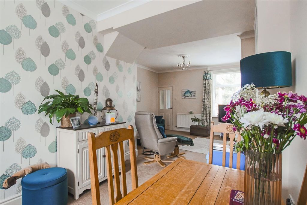 Property photo 3 of 14 3.Jpg