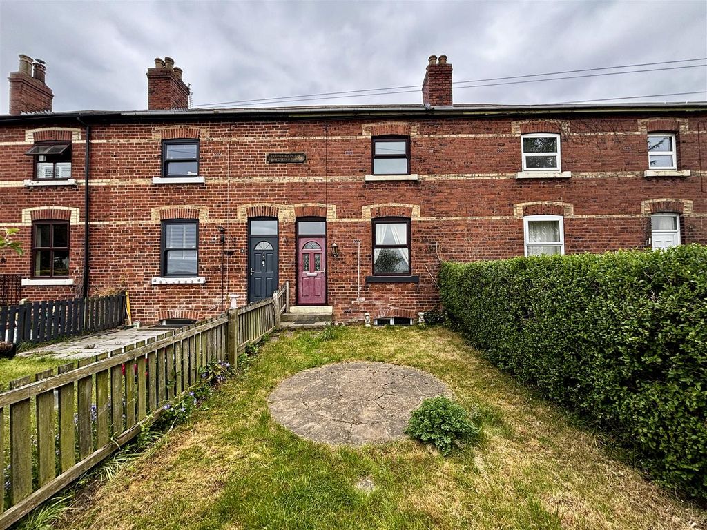 Property photo 1 of 25
