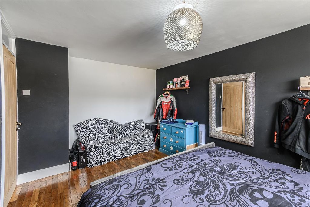 Additional image 9 of 3 bed semi-detached house for saleNorwood Crescent, Barry CF63