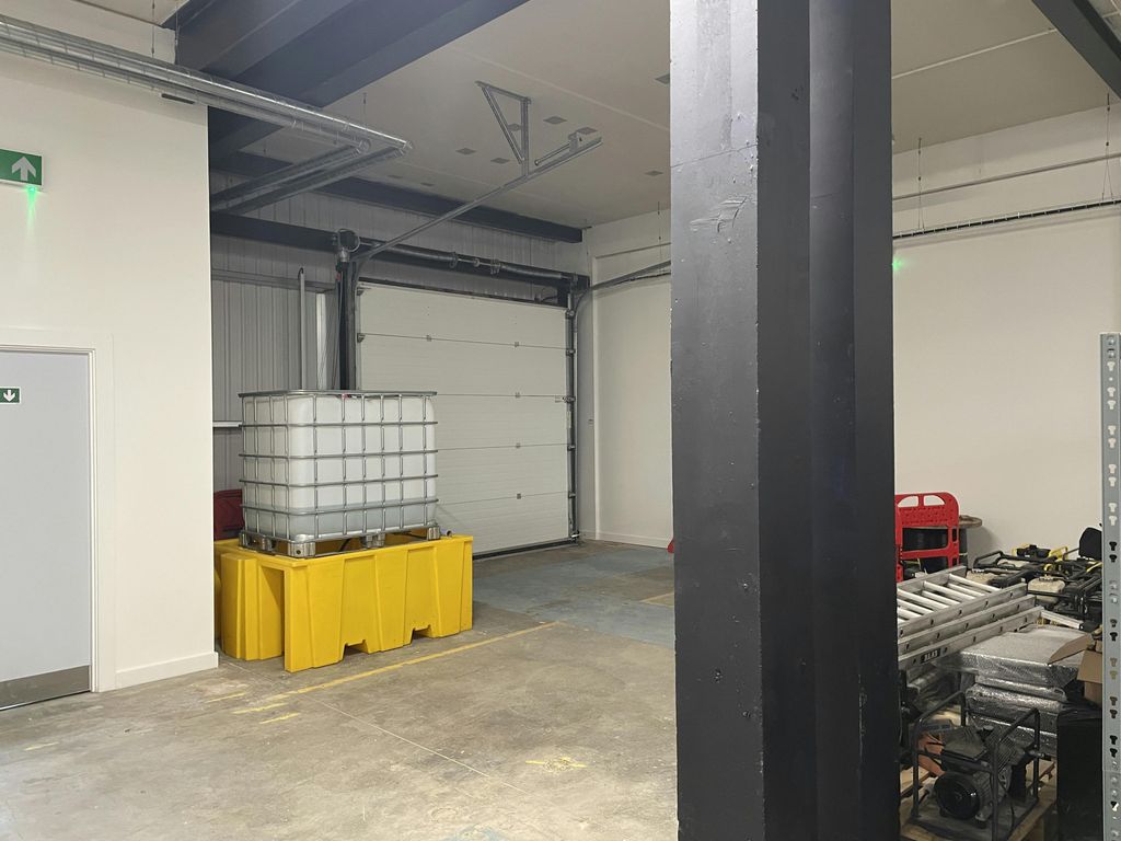 Property photo 3 of 5 Img_1942.Jpg