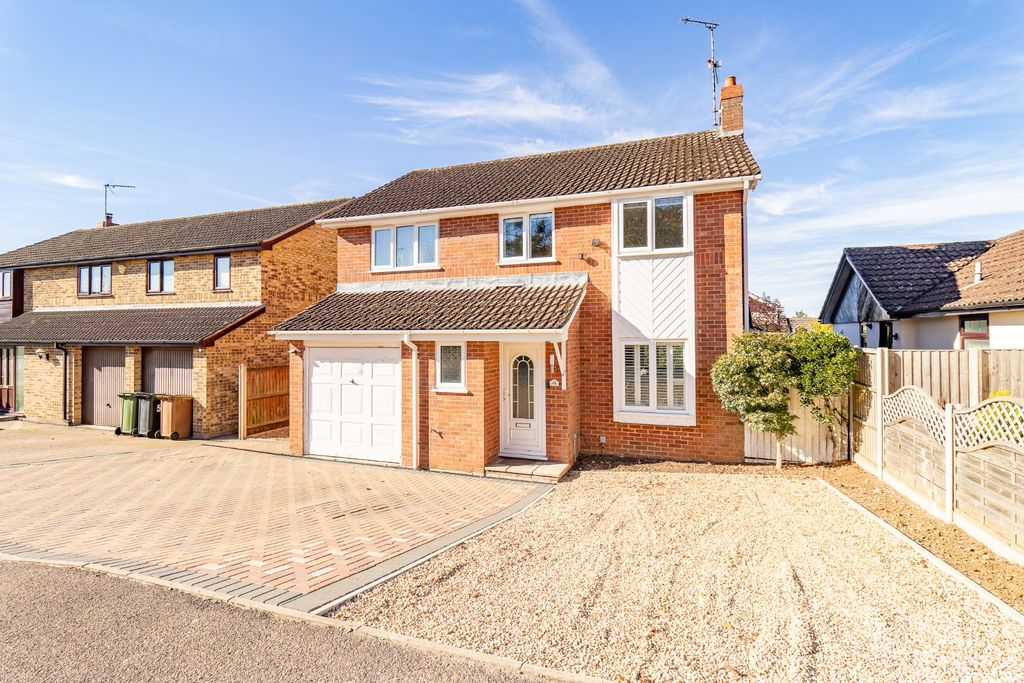 Property photo 1 of 34 5392170