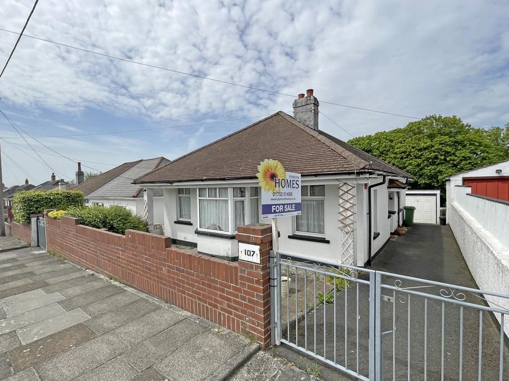 Property photo 1 of 19 Old Woodlands Road 107 - New Front...Jpg