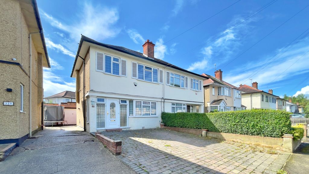 Property photo 1 of 32