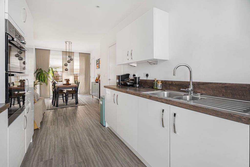 Property photo 2 of 19 Photo 14