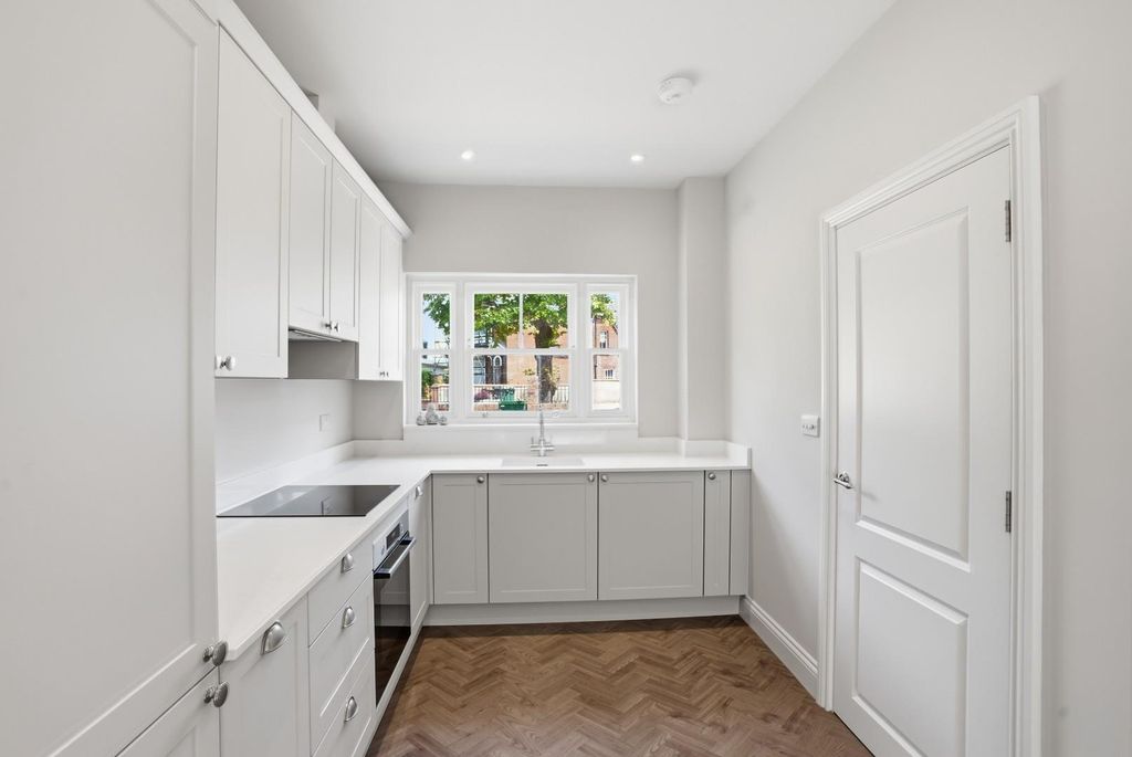 Property photo 3 of 17 Green Gables