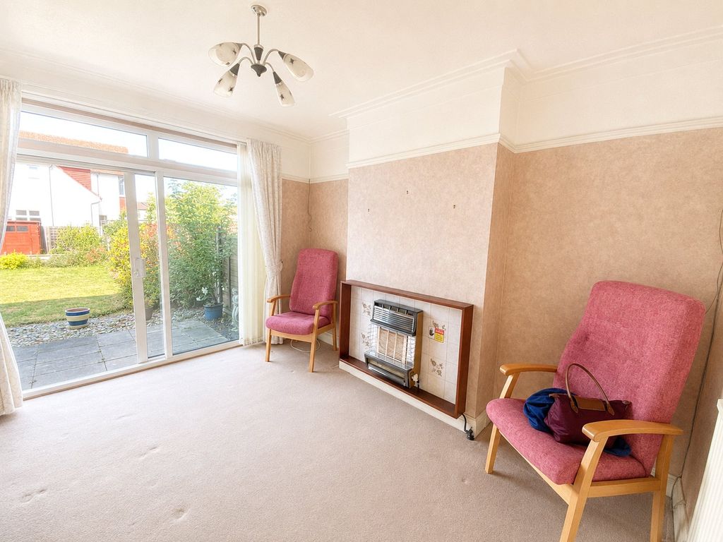 Property photo 2 of 7 Picture No. 09