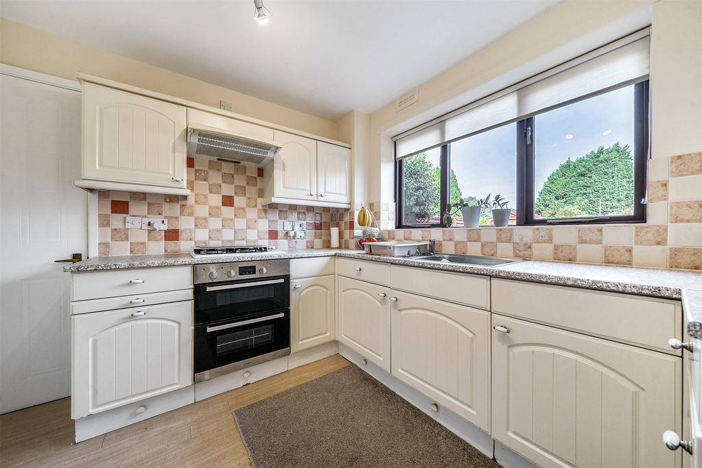 Property photo 3 of 21 Picture No. 48