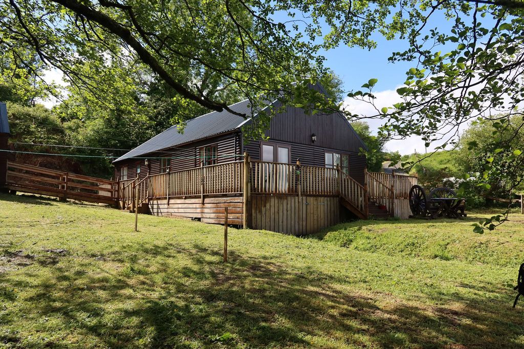 Property photo 2 of 66