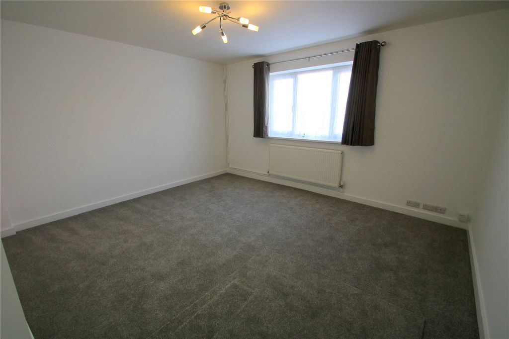 Property photo 3 of 6 Picture No. 03