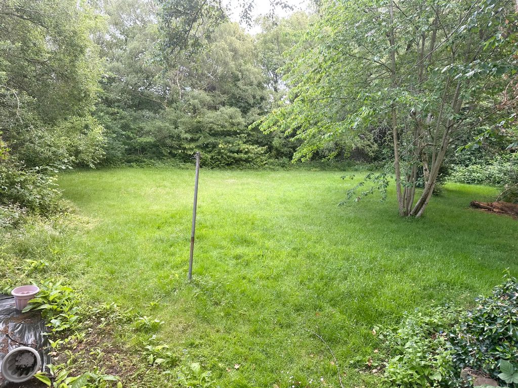 Property photo 3 of 9