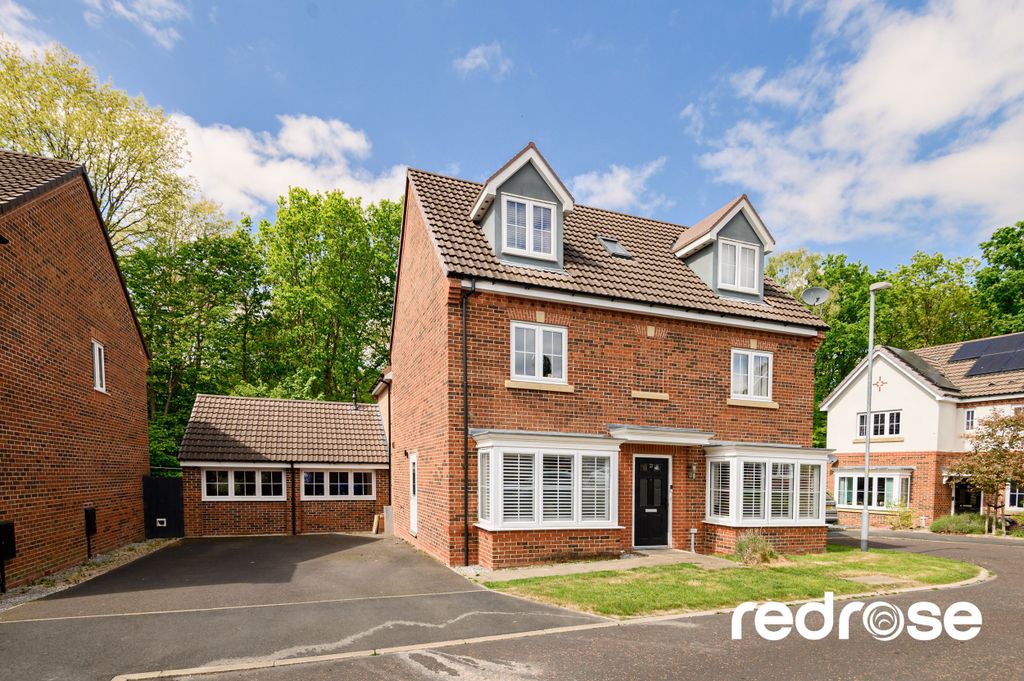Property photo 1 of 41 Web_37 Ackhurst Lodge Drive Rr-04